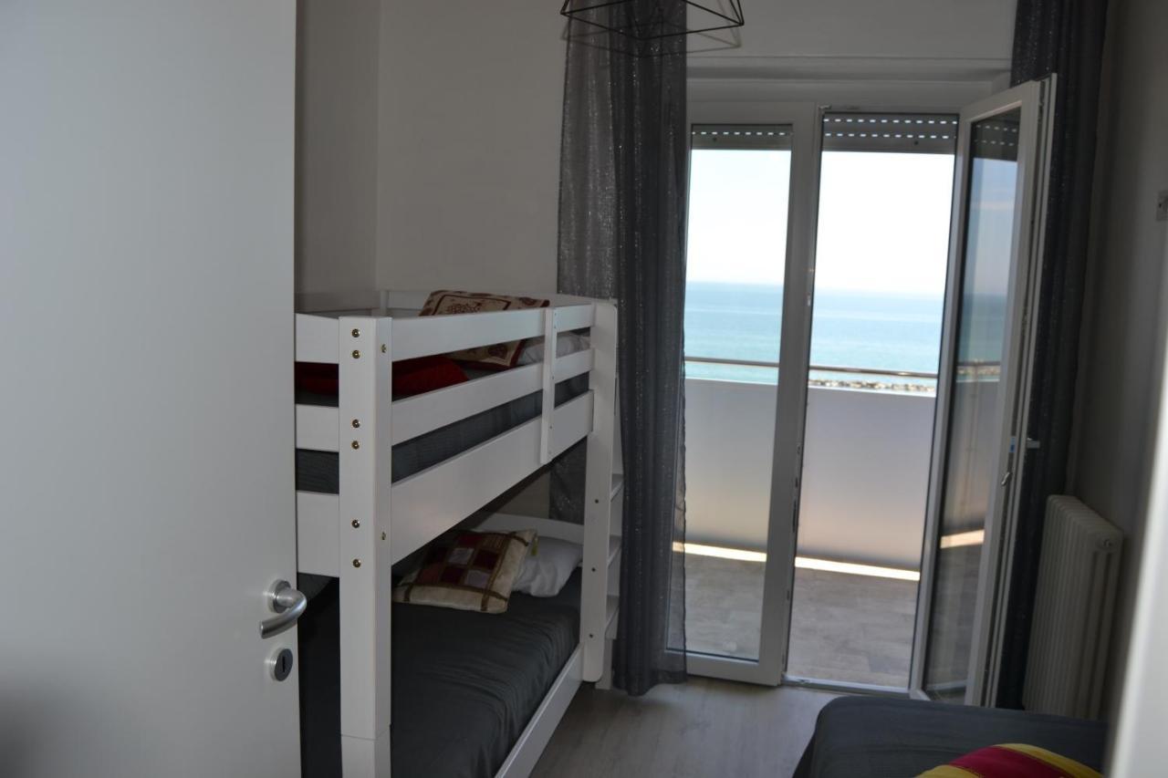Fronte Mare Panoramico San Benedetto Διαμέρισμα Σαν Μπενεντέτο ντελ Τρόντο Εξωτερικό φωτογραφία